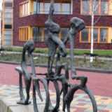 Op de fiets - ontwerper onbekend